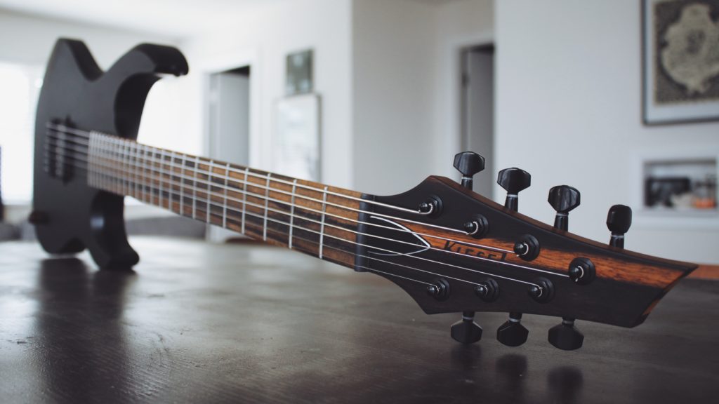 Tag Team Review: Kiesel DC7X - Extended Range Guitar Nerds